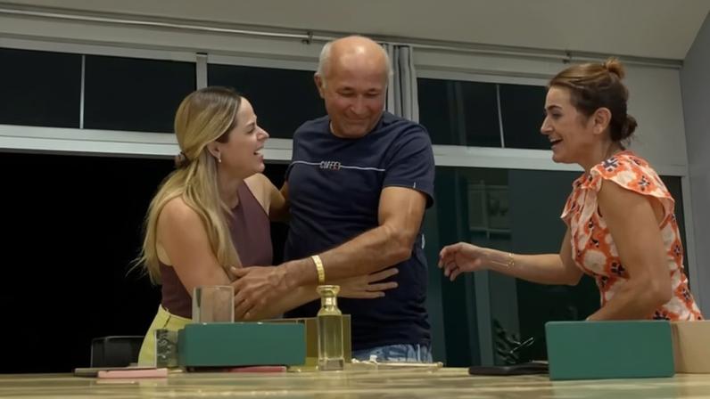 Avó confunde teste de gravidez com caneta Mounjaro e diverte web — Foto: Reprodução/redes sociais