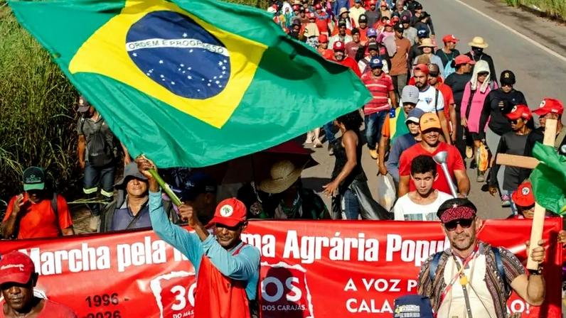 Movimento aliado de Lula cobra governo para assentar 145 mil famílias que, afirma, seguem à espera de ações.