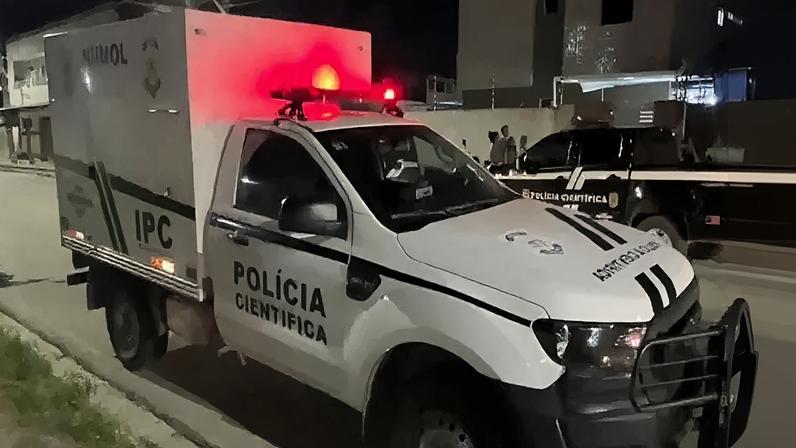 Mulher é morta a facadas em João Pessoa e irmão é o principal suspeito