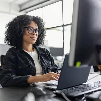 Projeto abre vagas em Data Science e IA para mulheres LGBTQIA+