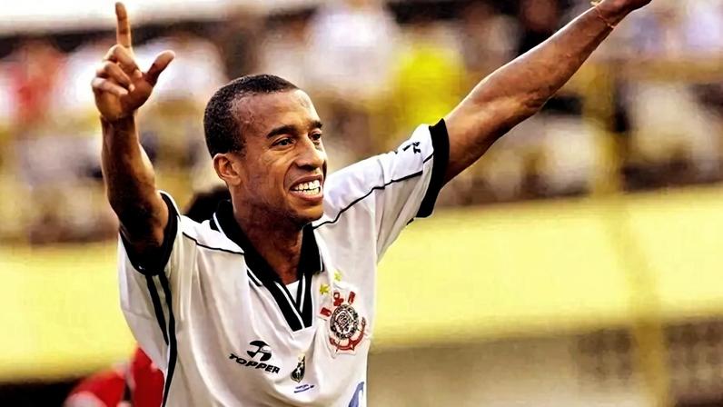 Onde está Nenê, ex-zagueiro de Corinthians e Grêmio?