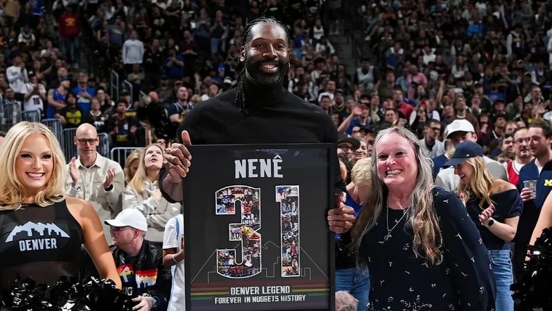 Astro brasileiro da NBA é homenageado em jogo do Denver Nuggets