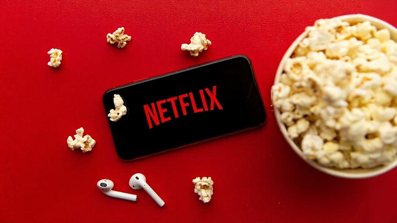 Títulos inéditos e novas temporadas chegam para renovar sua próxima maratona