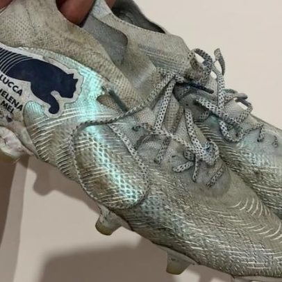 Quem ficou com camisas e chuteiras de Neymar após jogo com San Lorenzo?