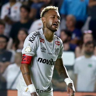 Neymar encerra sequência em baixa na Vila Belmiro