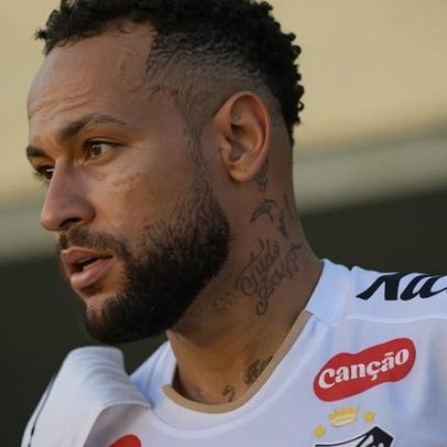 Neymar quebra tabu físico, mas volta a deixar Vila sob críticas e polêmicas