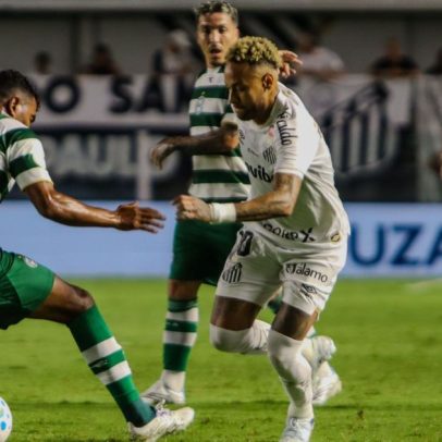Neymar acerta a trave e Santos empata com Coritiba pela Copa do Brasil
