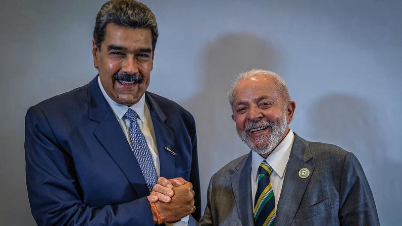 Lula e Nicolás Maduro durante encontro em São Vicente e Granadinas, em 2024. (Foto: Ricardo Stuckert/Presidência da República)