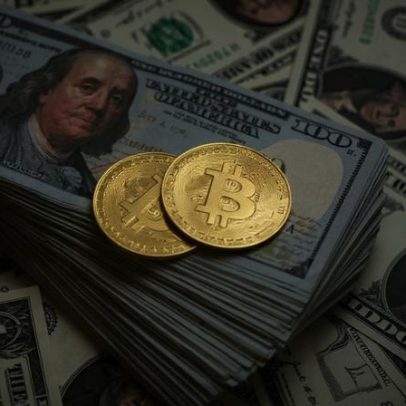 Queda do dólar pode impulsionar o Bitcoin, dizem especialistas