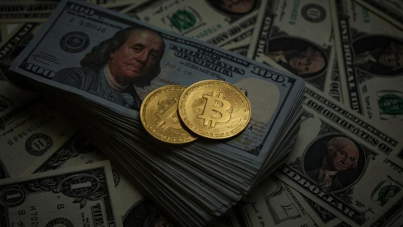 Imagem da matéria: Por que a queda do dólar pode impulsionar o Bitcoin