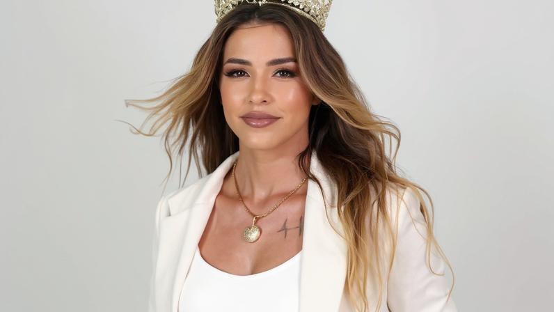 Infarto em miss de 31 anos chama atenção para sintomas e prevenção — Foto: Reprodução redes sociais / Adobe Stock