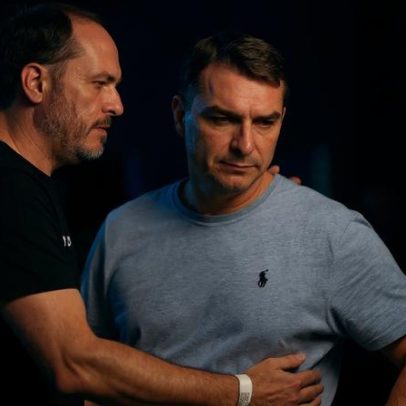 Carlos ameaça punir prefeitos do PL que não apoiem Flávio