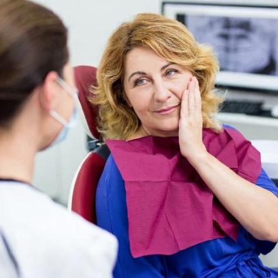 Odontologia domiciliar avança no Brasil e amplia cuidado a idosos e acamados
