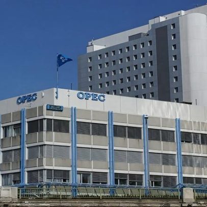 Opep+ aumenta cota de petróleo em 206 mil barris/dia para maio