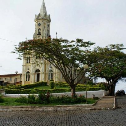 Prefeitura de Entre Rios de Minas MG abre processo seletivo com 32 vagas