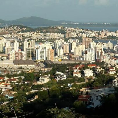 FCEE em São José, SC, abre 26 vagas em processo seletivo para 2026