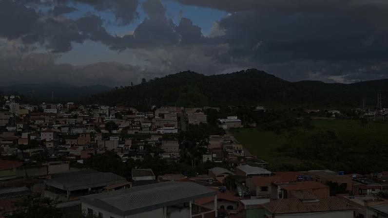 Vista de lago e área de lazer em Martinópolis SP