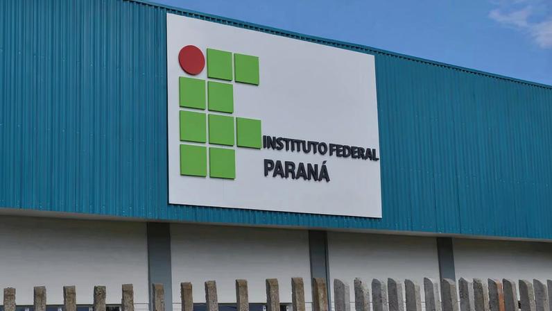 Fachada do IFPR Campus Capanema