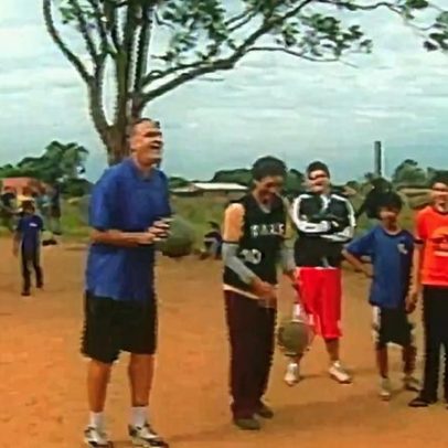Oscar Schmidt lança projeto em MS, nascido em quadra de terra
