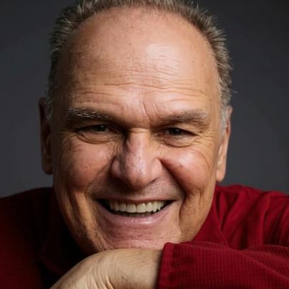 Filho de Oscar Schmidt anuncia memorial e convite para último abraço