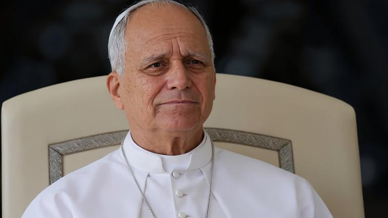 Papa critica interesses poderosos por trás da busca por recursos em Angola