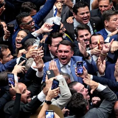 Bolsonaristas comemoram derrubada de veto ao PL da Dosimetria