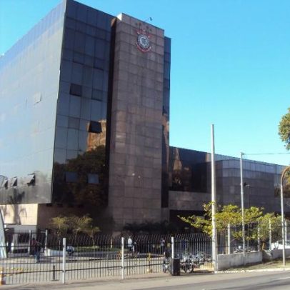 Conselho do Corinthians vota balanço negativo de 2025