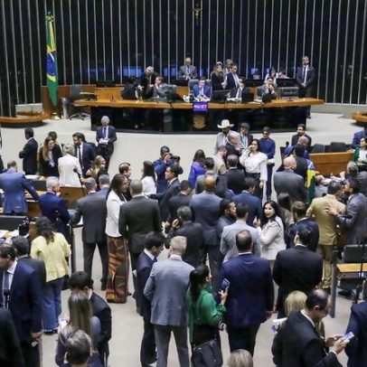 Câmara aprova MP com novas regras para seguro-defeso
