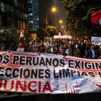 Votos descartados no lixo no Peru; conservador oferece recompensa por fraude