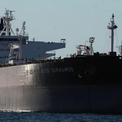 EUA renovam permissão para compra de petróleo russo em alto-mar
