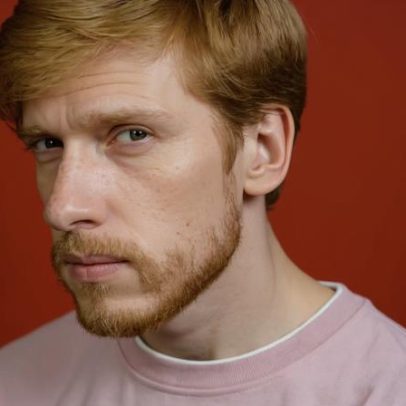 Estudo mostra como evolução favoreceu genes ruivos