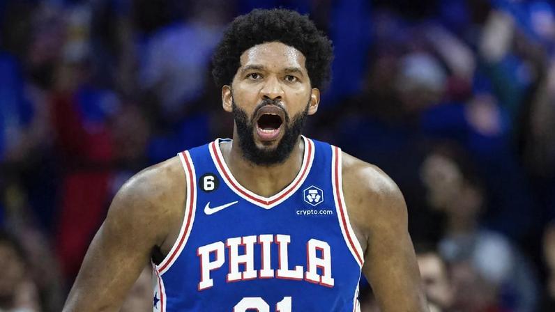 Joel Embiid se irrita com presidente dos 76ers