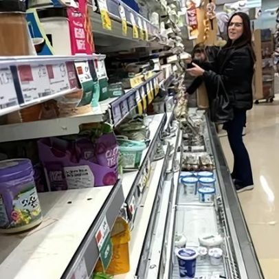 PIB dos EUA cresce 0,5% no 4º trimestre, sinaliza desaceleração