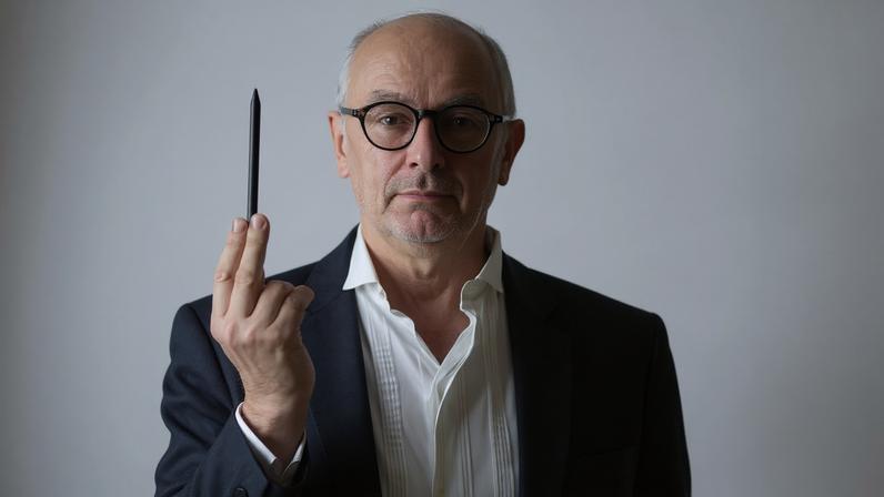Reconhecido como um dos gigantes do design contemporâneo, o arquiteto Italiano Piero Lissoni está à frente do escritório Lissoni & Partners