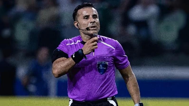Piero Maza, árbitro de Palmeiras e Sporting Cristal pela Libertadores