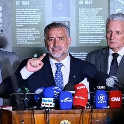 Governistas entregam a Mendonça relatório paralelo da CPMI do INSS