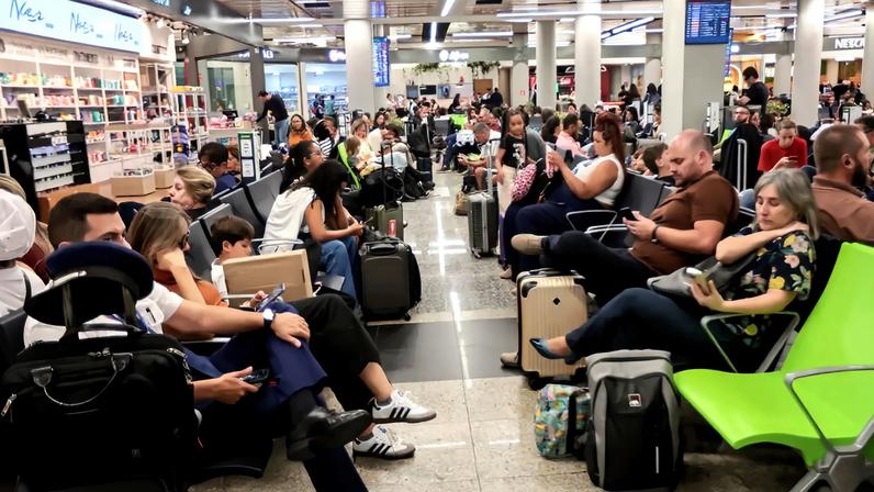 São Paulo (SP) 11/12/2025 . Movimento nas salas de embarque do Aeroporto de Congonhas. Foto Paulo Pinto/Agencia Brasil