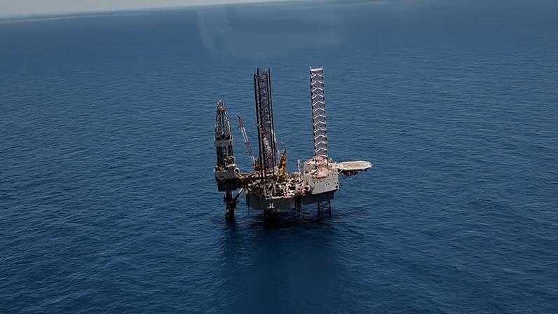 Plataforma de petróleo em Sergipe — Foto: Jeová Luiz/TV Sergipe