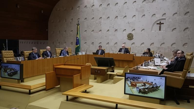 Sessão plenária do STF