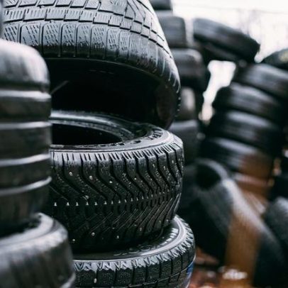 Reciclagem de pneus revela política pública integrada no Brasil