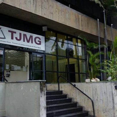 Morador impedido de registrar imóvel quitado receberá indenização