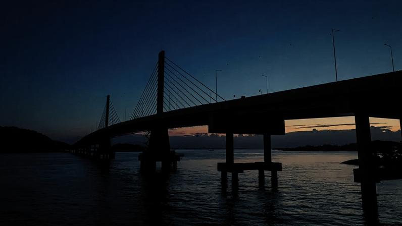 Inauguração da Ponte de Guaratuba terá ato oficial, espetáculo com drones, luzes e fogos, com liberação ao público após o evento. (Foto: Arnaldo Neto/AEN-PR)