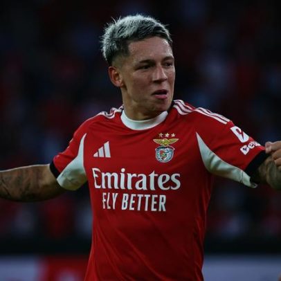 UEFA suspende jogador do Benfica por discriminação contra Vini Jr.