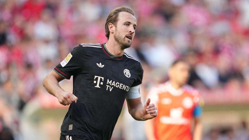 Harry Kane (Bayern de Munique) durante jogo contra o Mainz, no dia 25.04.2026.