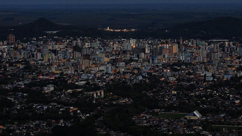 Vista aérea de Passo Fundo RS ao entardecer