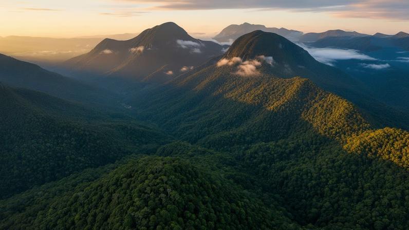 Vista aérea de Volta Redonda RJ ao entardecer