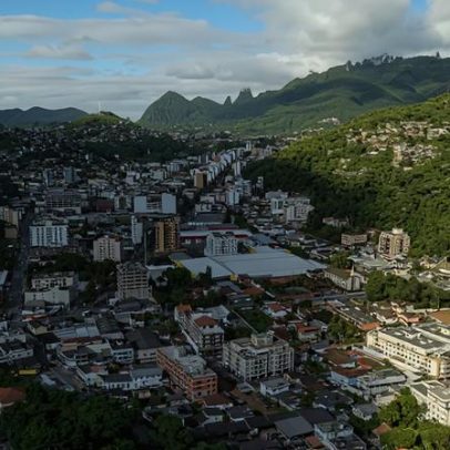 Prefeitura de Duque de Caxias abre processo seletivo com 180 vagas