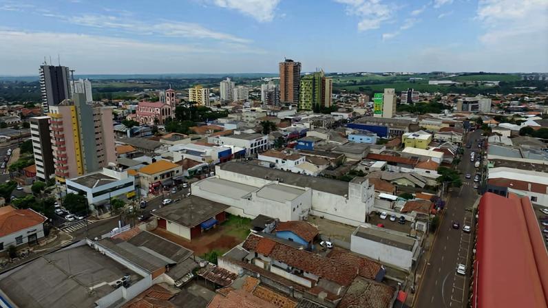 Vista aérea da região central de Cambé PR. Crédito: Prefeitura de Cambé.