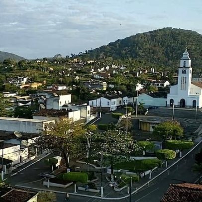Prefeitura de Coaraci BA abre 29 vagas para médicos em 2026