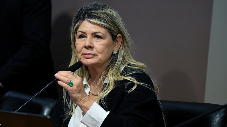 À mesa, em pronunciamento, indicada para exercer o cargo de ministra do Tribunal Superior do Trabalho (MSF 8/2026), Margareth Rodrigues Costa.